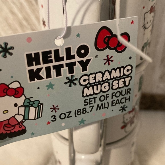 Hello Kitty Christmas Espresso/Mini Mug Set - Picture 4 of 8